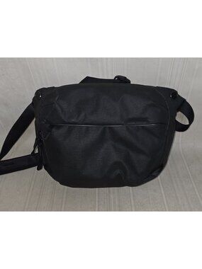 Peak Design Everyday Sling  Camera Sling Bag - Black, 6L